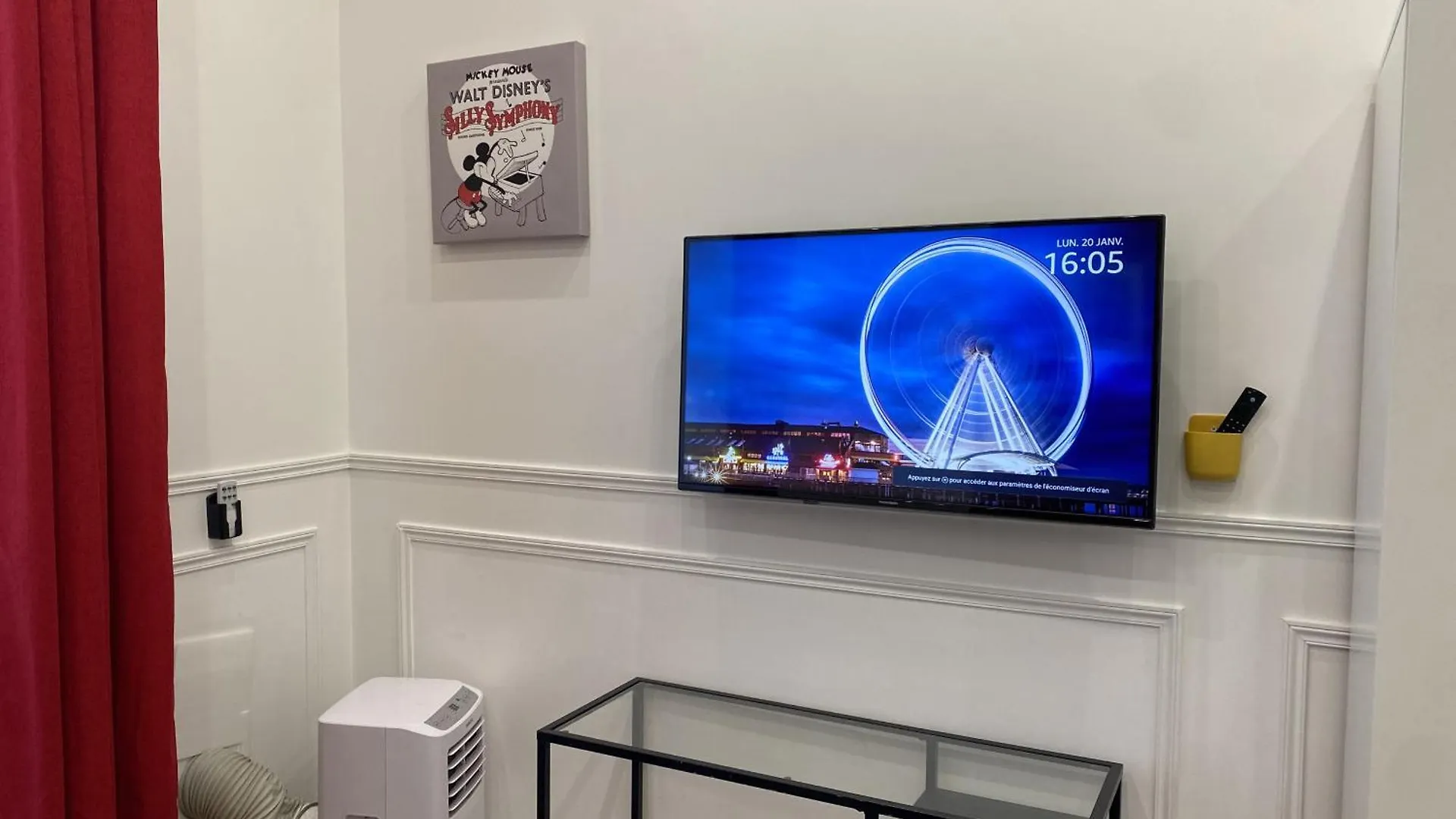 Urban Flat 72 - Pretty 3 Bedroom Flat - Triangle D Or Paris France